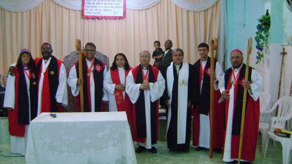 Conjunto de Paramento Anglicano para Bispos ou Presbíteros